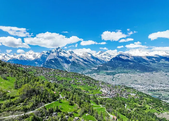 דירה Hauts De E By Interhome *